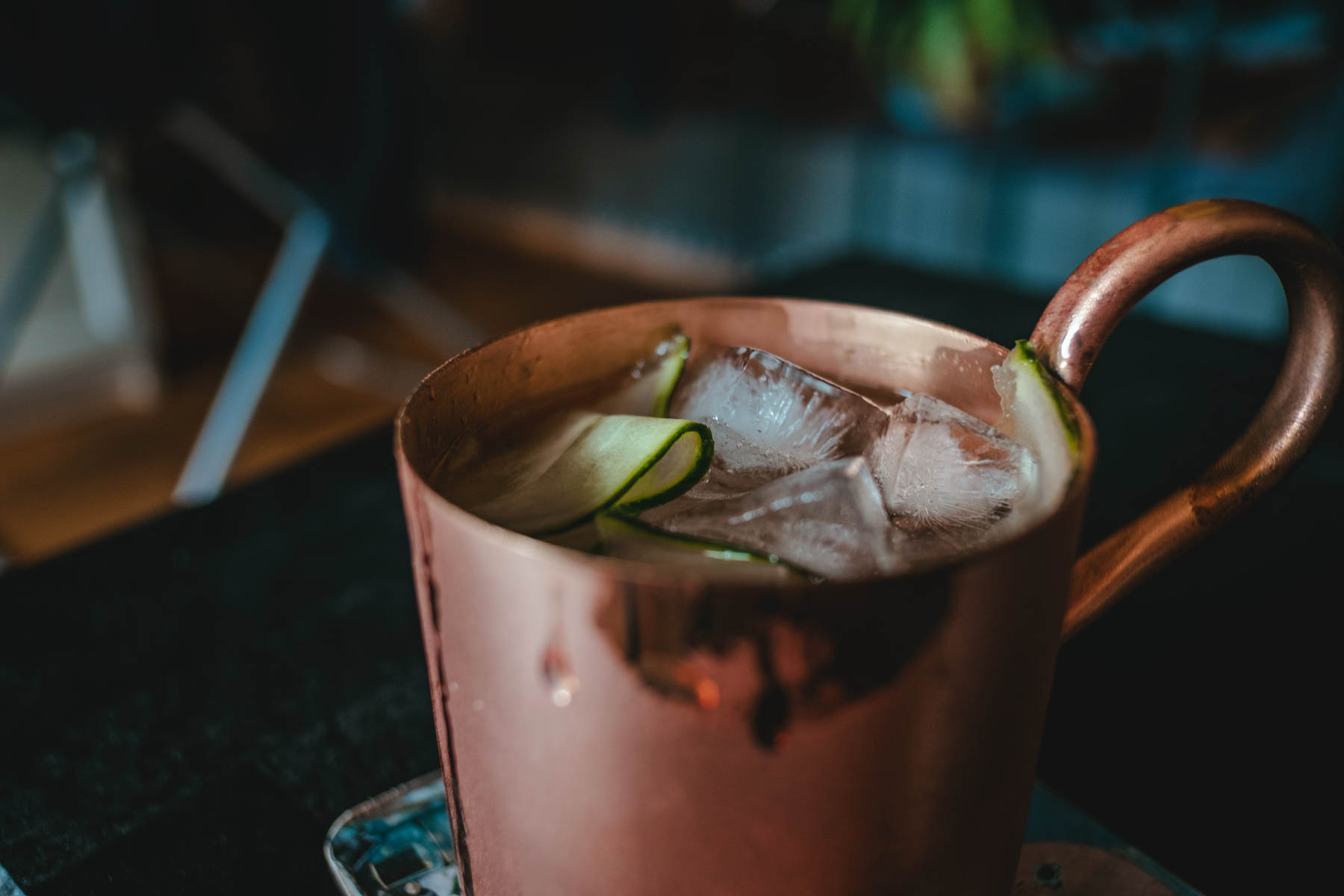 M&uuml;nchen im Bronzebecher der Munich Mule.  &ndash; &copy;Unsplash