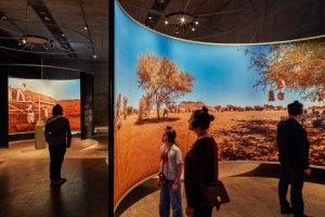 Geheimtipp Muenchen Das Geght Naga &ndash; &copy;Smaek, Roy Hessing