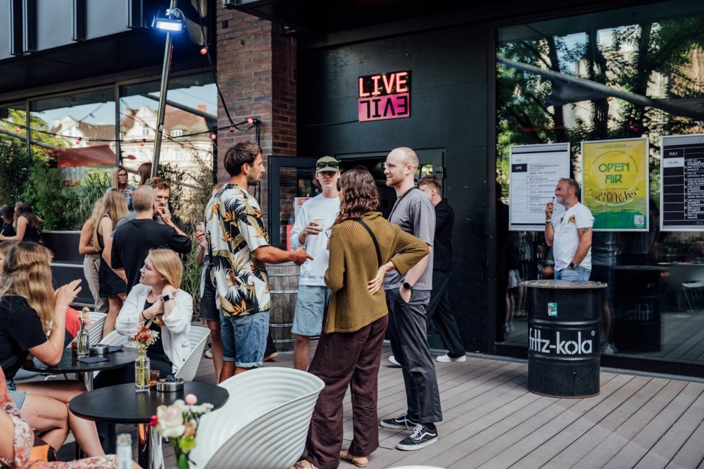 Geheimtipp Muenchen Am Club 4 Live Evil 84