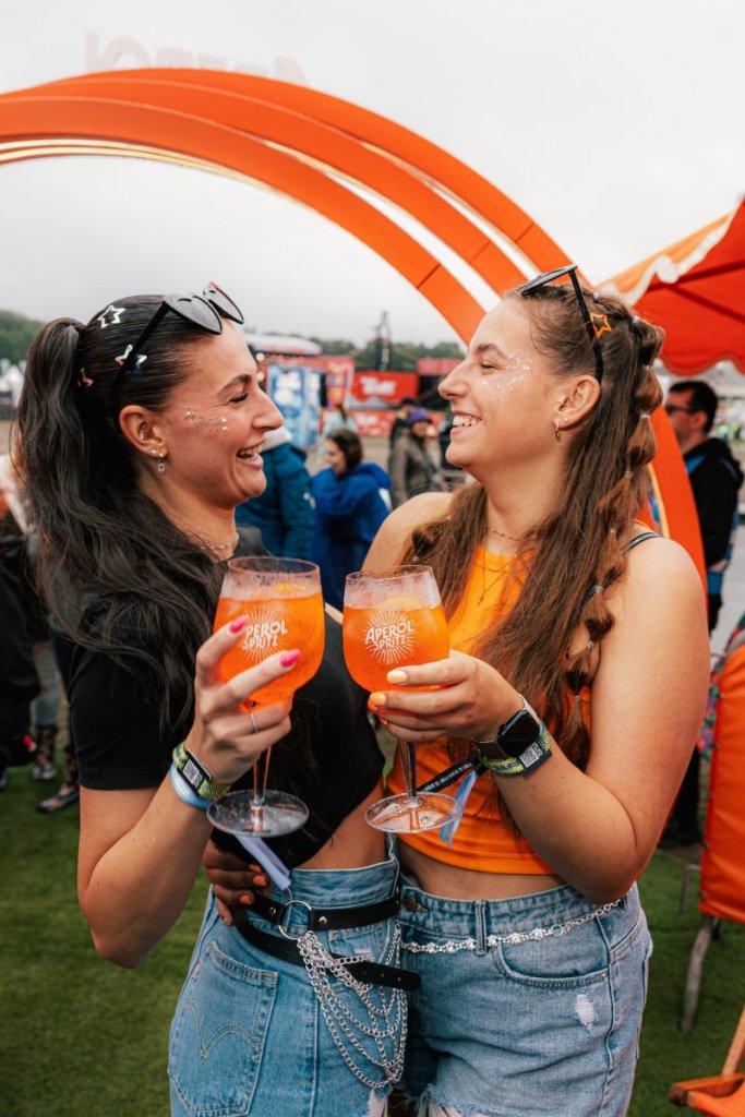 Geheimtipp Muenchen Aperol Island Of Joy Festival 5