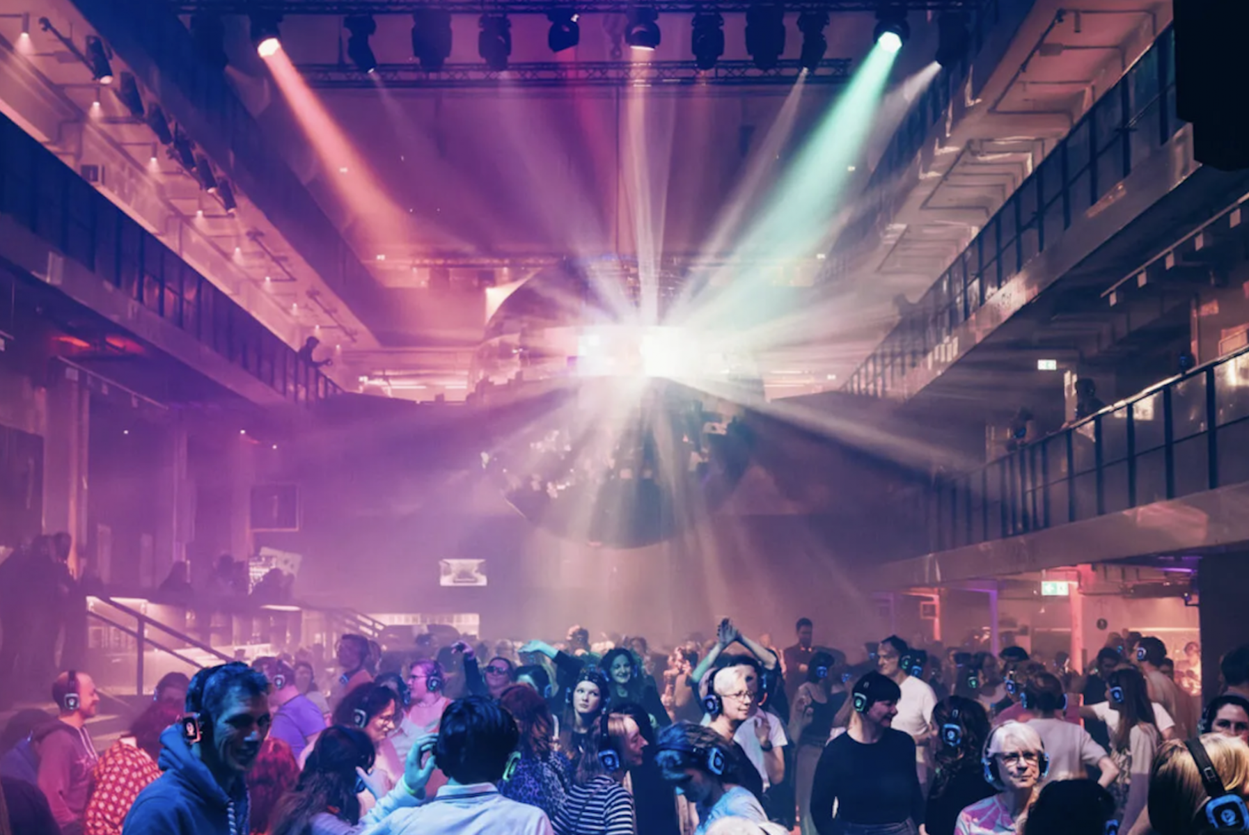 Geheimtipp Muenchen Silent Rollschuh Disco Gasteighp8